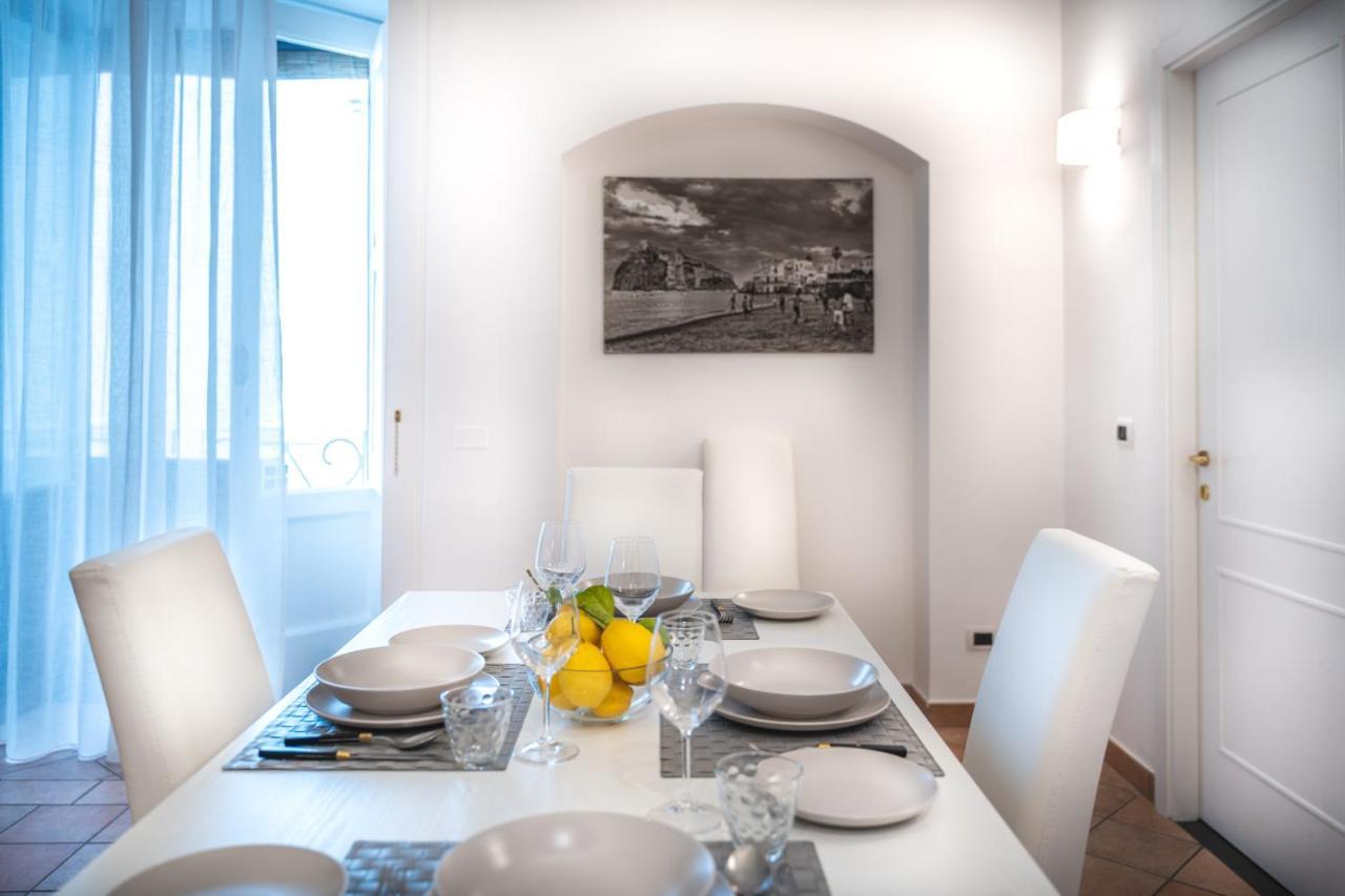 Apartment Giuliani Sorrento Bagian luar foto