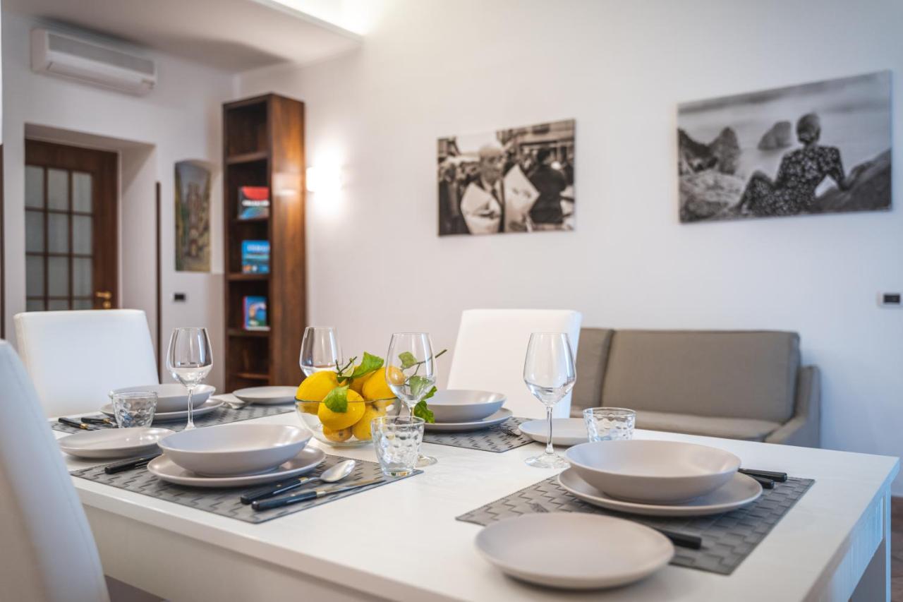 Apartment Giuliani Sorrento Bagian luar foto