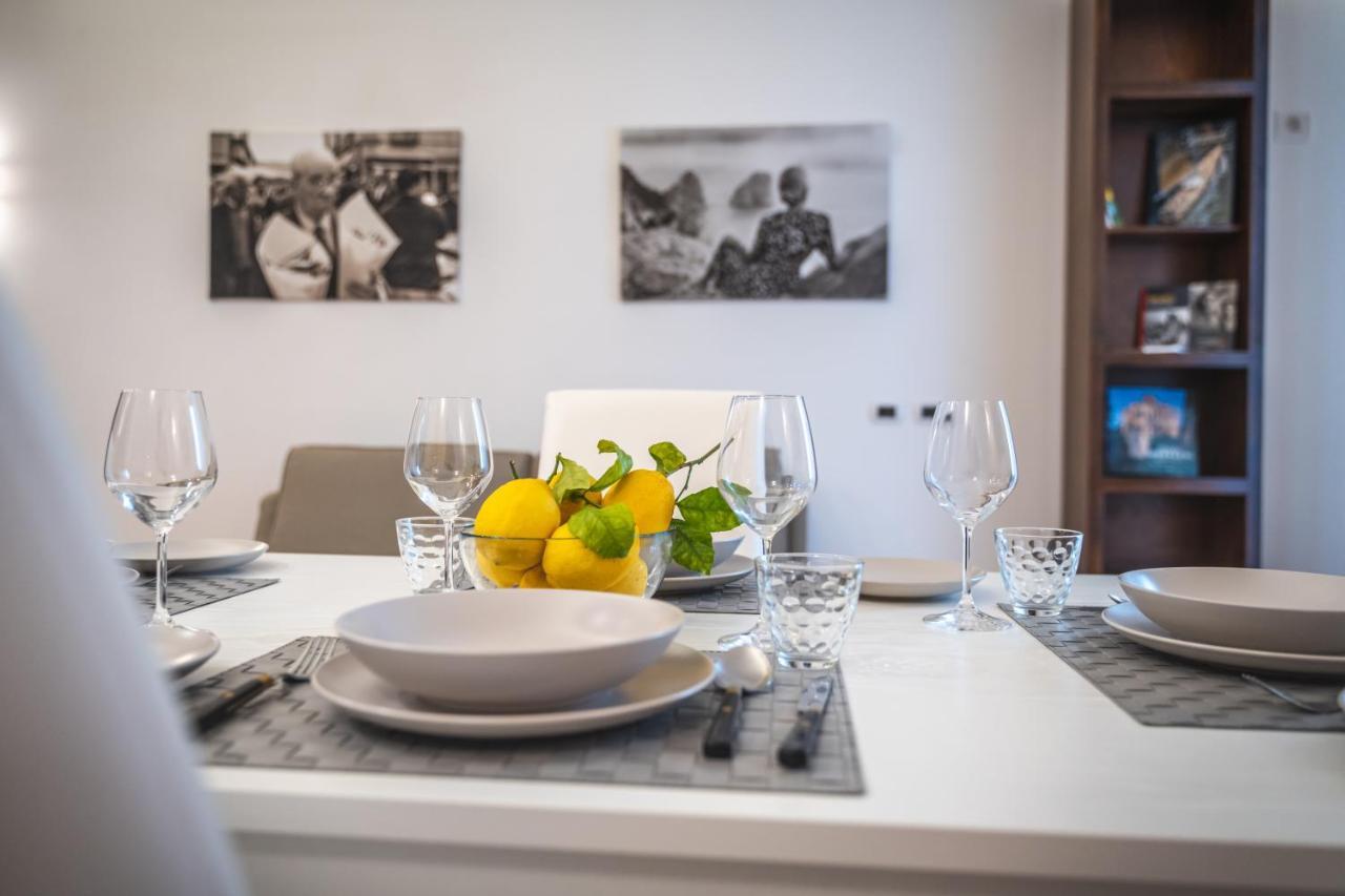 Apartment Giuliani Sorrento Bagian luar foto